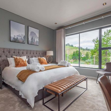 Misty Meadows Villa ดัลสทรูม ภายนอก รูปภาพ