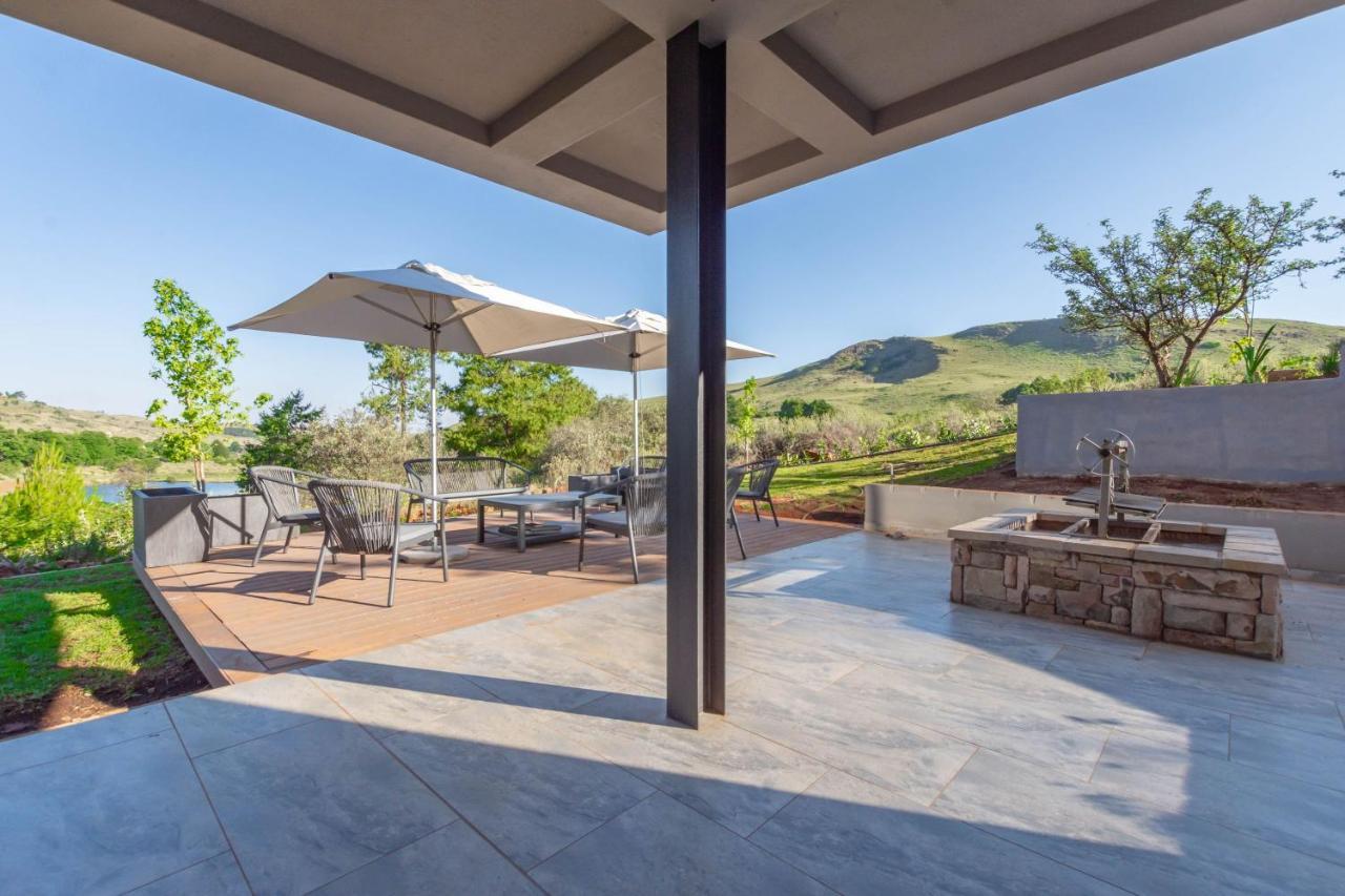 Misty Meadows Villa ดัลสทรูม ภายนอก รูปภาพ