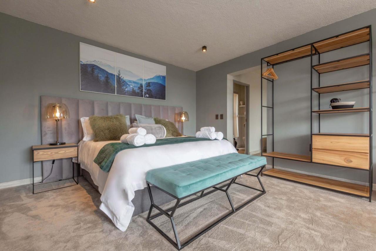 Misty Meadows Villa ดัลสทรูม ภายนอก รูปภาพ