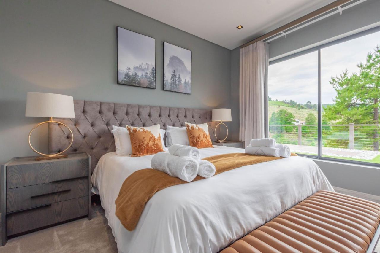 Misty Meadows Villa ดัลสทรูม ภายนอก รูปภาพ